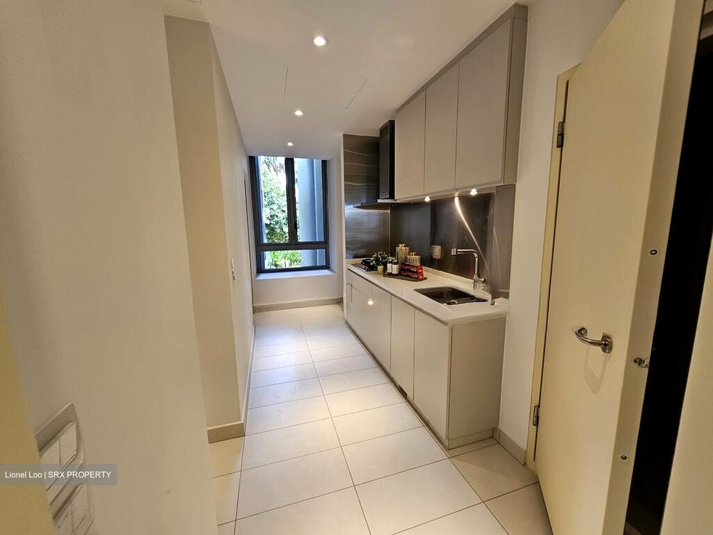Seascape (D4), Condominium #529567491